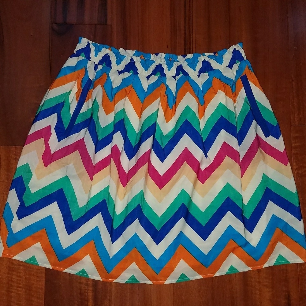 Francesca's by Annabella Multicolor Skirt with Pockets Size L NWT